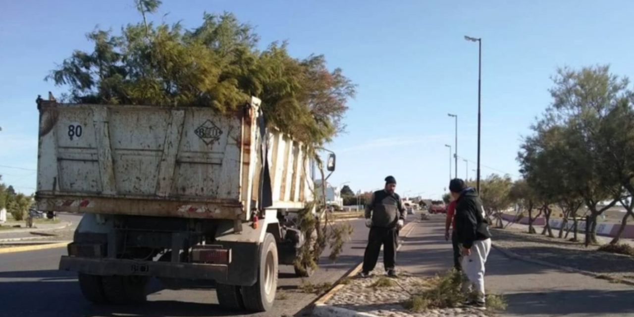 LAS TRABAJADORAS Y LOS TRABAJADORES MUNICIPALES ESTAMOS SOLIDARIAMENTE EN CADA EVENTO QUE AFECTE A NUESTROS VECINOS!!!.