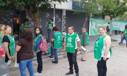 Municipales reclaman un bono por el trabajo en cuarentena