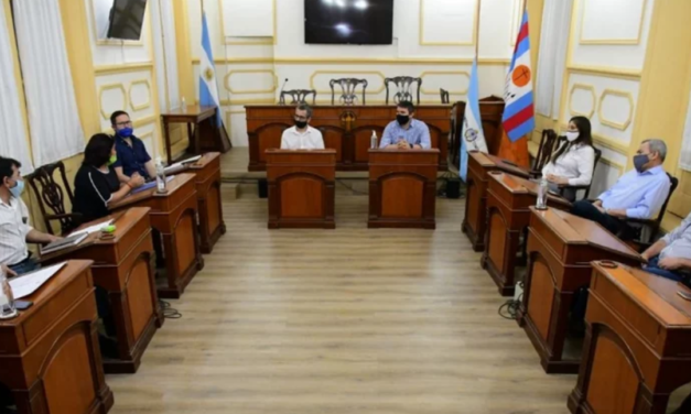 MUNICIPALES de la CIUDAD de CORRIENTES – AOEM –
