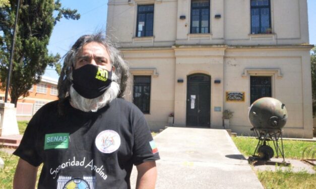 DOCENTES MUNICIPALES de VIEDMA (R.N.)