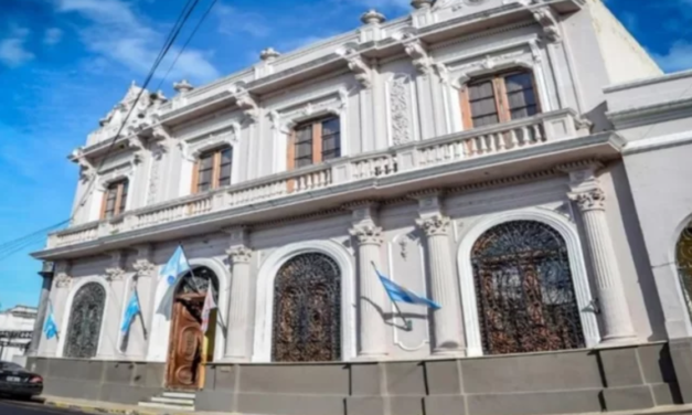 MUNICIPALES de la CIUDAD de CORRIENTES – AOEM –