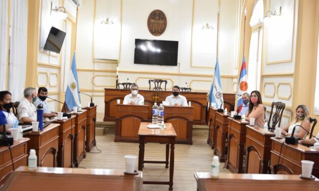 MUNICIPALES de la CIUDAD de CORRIENTES – AOEM –