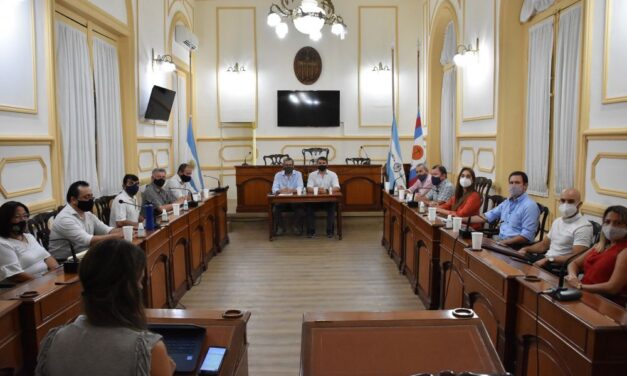 MUNICIPALES de la CIUDAD de CORRIENTES – AOEM –