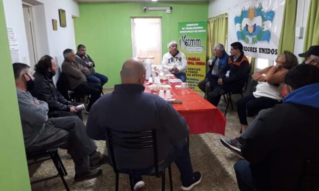 Agrupaciones de trabajadores municipales se acercan al Frente de Todos
