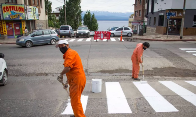 Empleados municipales quieren aprobar su escalafón este año