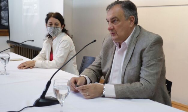 Gennuso lanzó un pase a planta permanente para unos 400 municipales