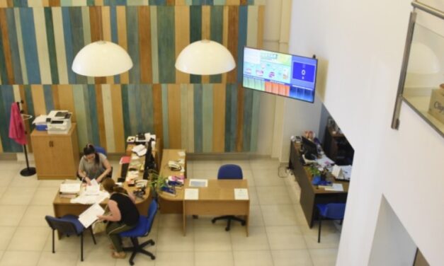 Ofrecen incentivos para que municipales sigan trabajando y no se jubilen