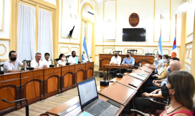Municipales acordaron un aumento del 44% durante el año