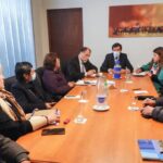 Municipales rechazan la oferta del gobierno y evalúan medidas de fuerza