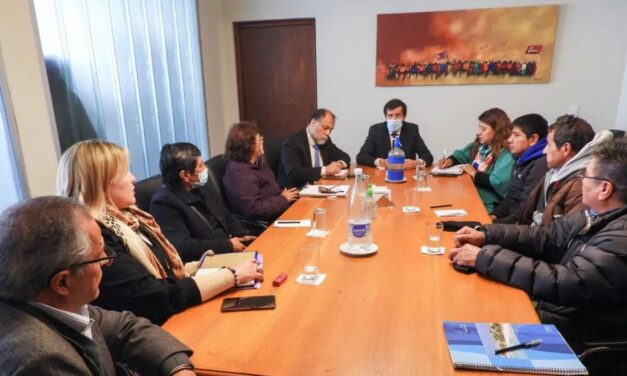 Municipales rechazan la oferta del gobierno y evalúan medidas de fuerza