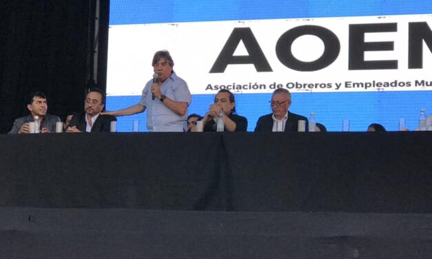 MUNICIPALES de la CIUDAD de CORRIENTES- AOEM –