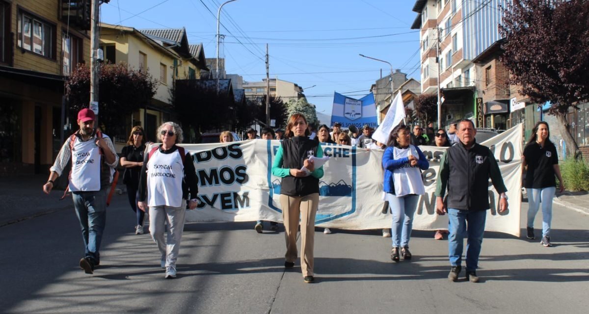 Municipales marcharon contra los descuentos a los trabajadores de Tránsito
