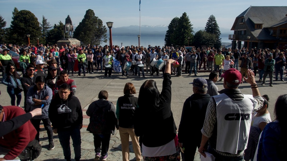 Los municipales de Bariloche percibirán un bono de 30 mil pesos para las fiestas