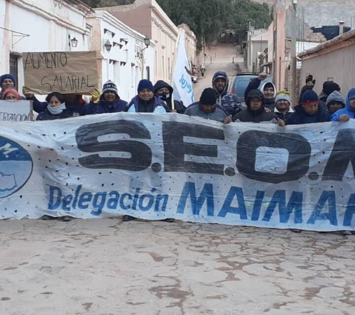 MARCHA EN PURMAMARCA