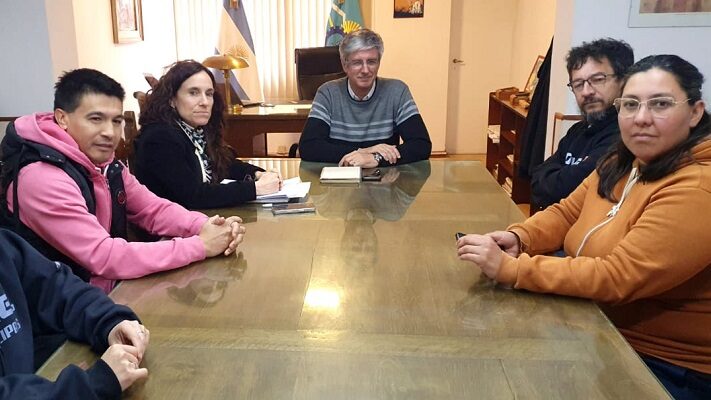 Cuarto intermedio en la negociación salarial de municipales en Esquel
