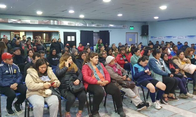 LA ASAMBLEA DE TRABAJADORES SOSTUVO EL PEDIDO DEL 30% EN ABRIL Y SEGUIR NEGOCIANDO EN MAYO