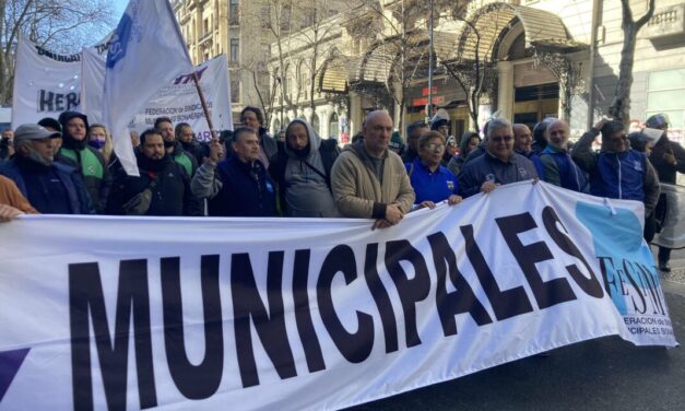 Trabajadores municipales de toda la Provincia se plegaron a los reclamos de Mar del Plata: los motivos