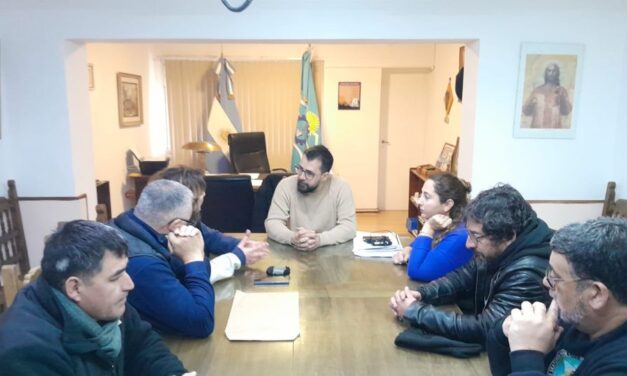 SOEME Y ZO JUNTO AL BLOQUE PATAGÓNICO DE SINDICATOS MUNICIPALES SE REUNIERON CON TACCETTA