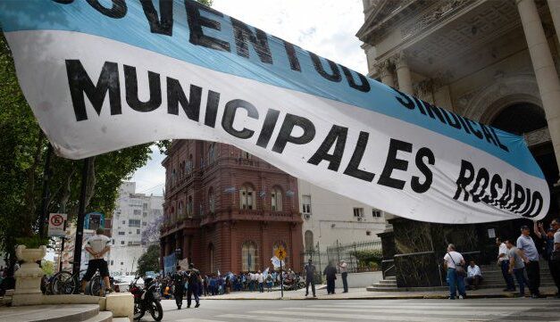 Trabajadores municipales acataron la conciliación obligatoria y levantaron el paro