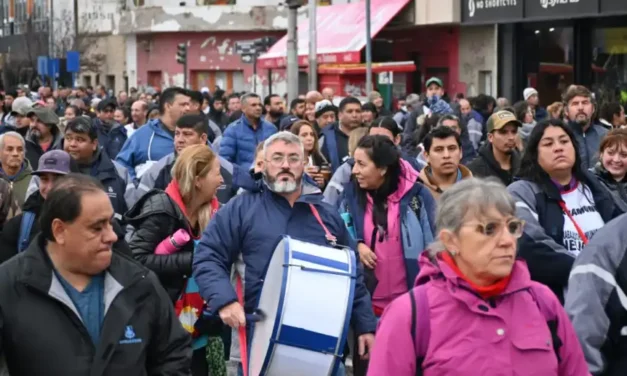 Fracasó el acuerdo salarial en Neuquén, pero sigue la negociación con los municipales