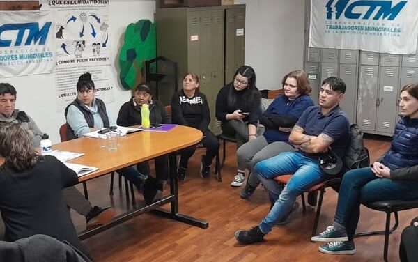 Asamblea en la Dirección General de Veterinaria