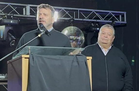 Hernán Doval – TRES ARROYOS