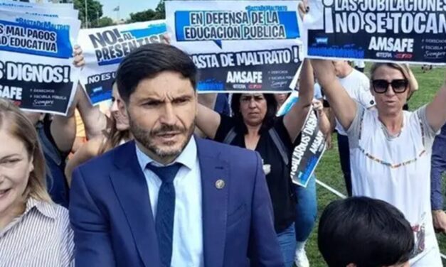 Los gremios estatales de Santa Fe reclaman a Pullaro la reapertura de paritarias y advierten por la pérdida salarial