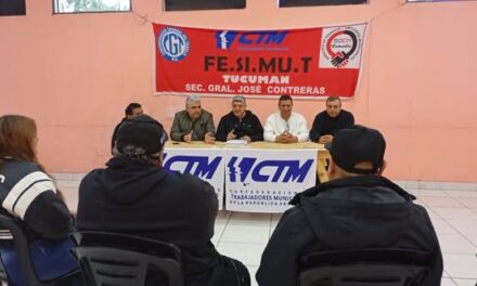 LOS TRABAJADORES UNIDOS Y ORGANIZADOS EN DEFENSA DE SUS DERECHOS